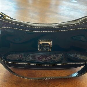 Dooney & Bourke Black Leather Women's Bag